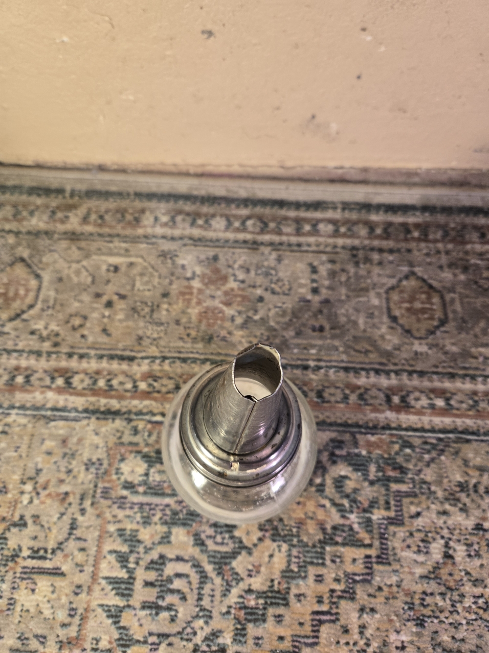 Vintage Duraglas Oil Bottle W/Metal Spout The Master Mfg Co Litchfield Ill 1926 - Picture 4 of 6